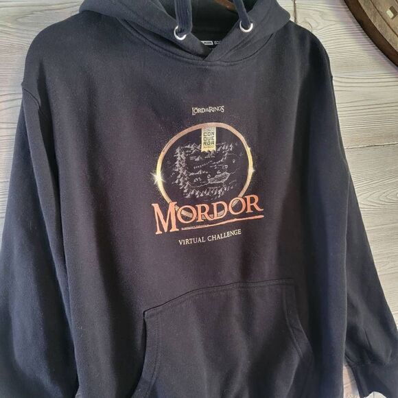 Lord Of The Rings Mordor Virtual Challenge Conqueror Unisex Hoodie SZ M LOTR - Picture 3 of 4